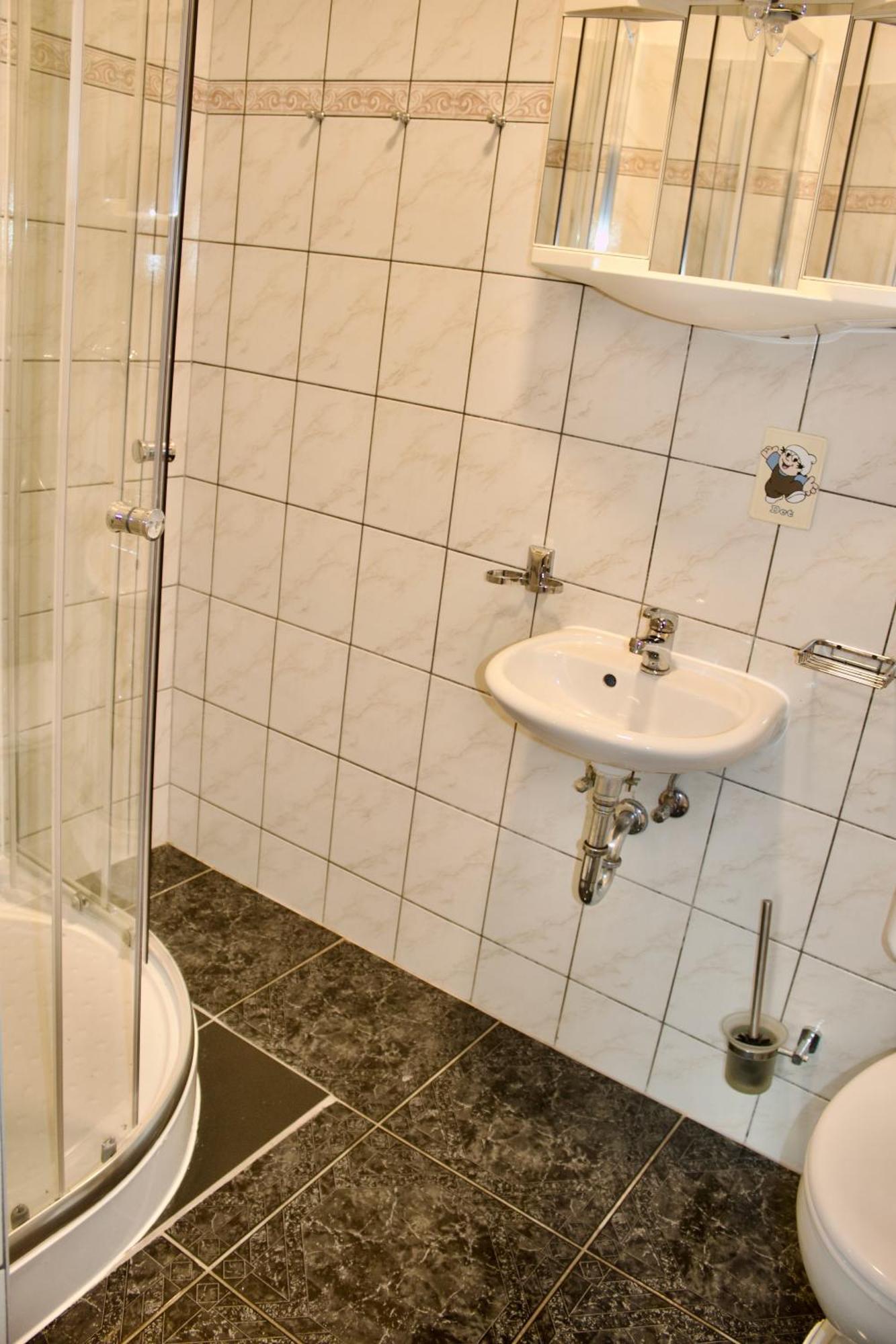 Strandvogtei Sellin - Fewo 5 - Sehr Zentrales Grosses Apartment Exterior photo